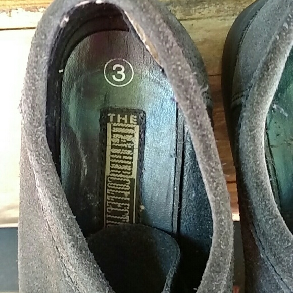 Blue shoes, leather, size 3 kids, fits 5 womens - Picture 2 of 6